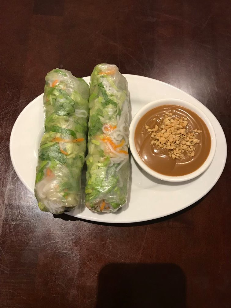Order A5. Soft Vegetable Summer Roll / Gỏi Cuốn Chay (2 pcs) food online from Pho 95 store, Alexandria on bringmethat.com
