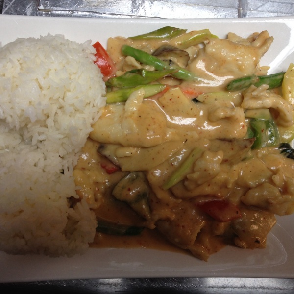 Order T40. Panang Curry food online from Kura Thai And Sushi store, Vineland on bringmethat.com