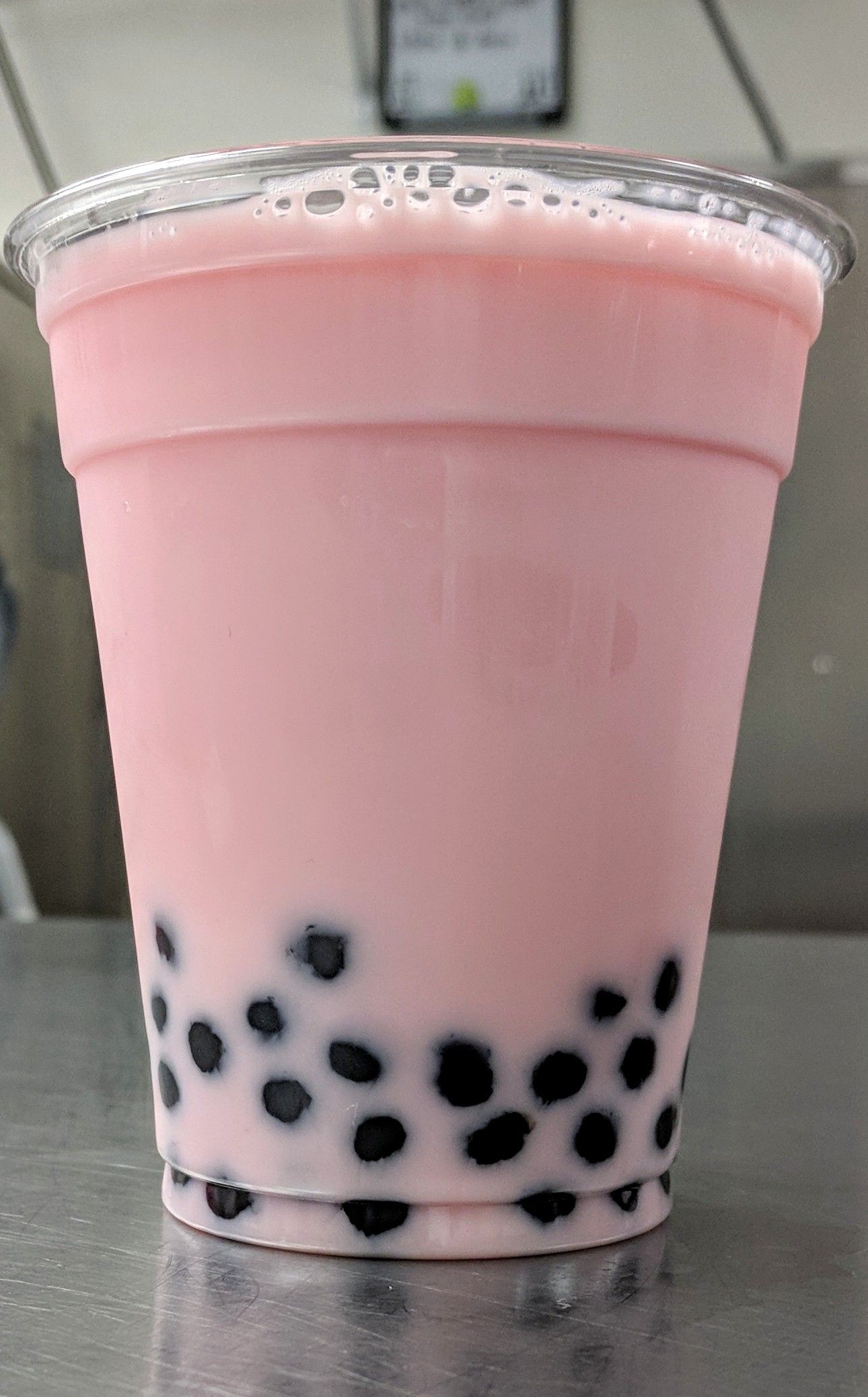 Order Strawberry Bubble Tea food online from Yong Kang Street store, Paramus on bringmethat.com