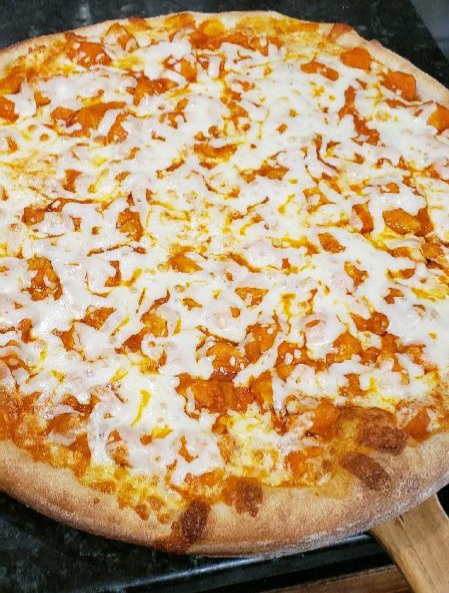 Order Chicken Ranch Pizza food online from Mangia Pizza and Italian Restaurant store, North Babylon on bringmethat.com