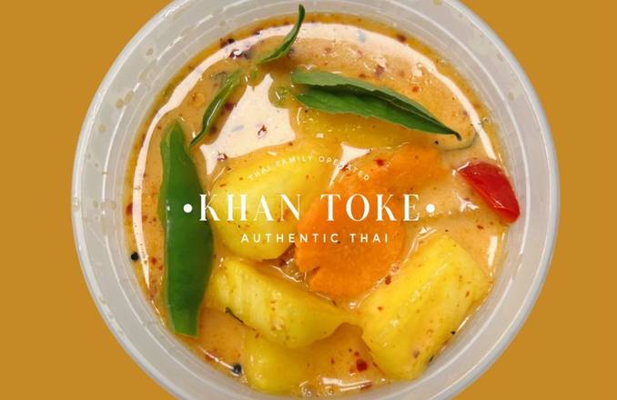 Order Pineapple Curry (GF) food online from Khan Toke Authentic Thai store, Denver on bringmethat.com