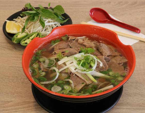 Order 19. Brisket Pho food online from Pho Tung & Cafe store, Lake Forest on bringmethat.com