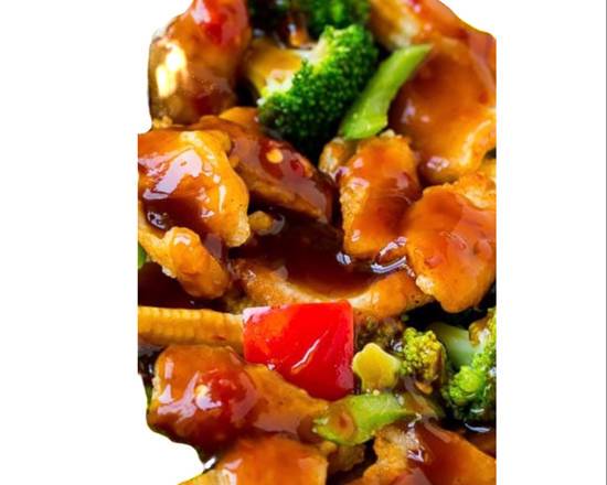 Order Hunan Chicken food online from HugGrill Buffet store, Hillsboro on bringmethat.com