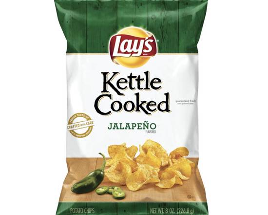 Order Lay's Kettle Cooked Potato Chips Jalapeno Flavored (2.75 oz) food online from Loma Mini Market store, Long Beach on bringmethat.com