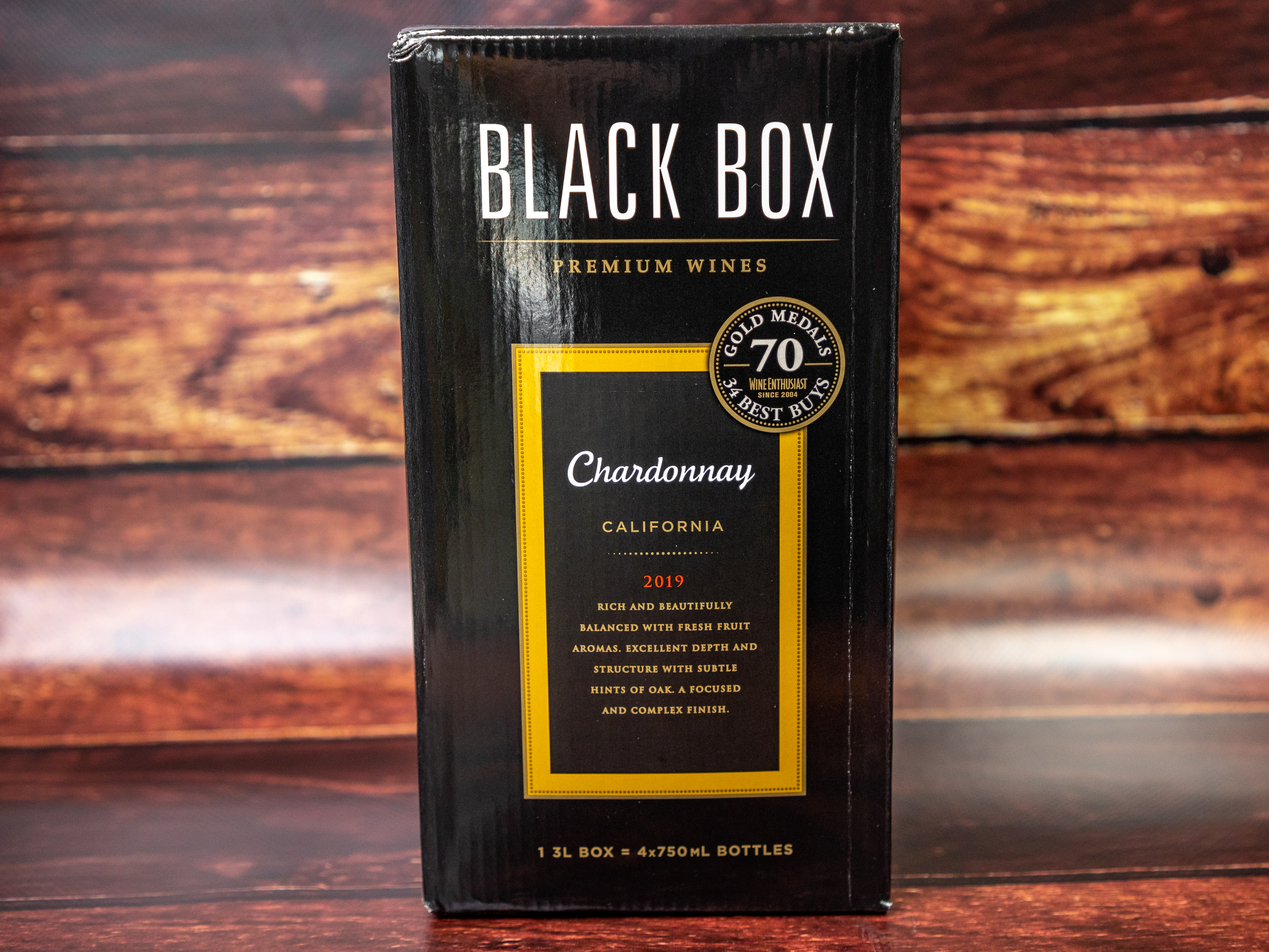 Order BLACK BOX CHARDONNAY 3L food online from Chantry Wine And Liquor store, Riverside on bringmethat.com