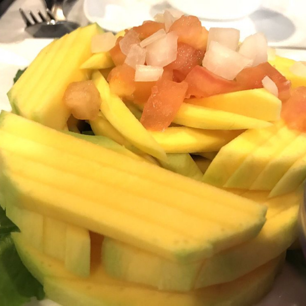Order Fresh Mango Salad food online from Tito Rad's store, Woodside on bringmethat.com