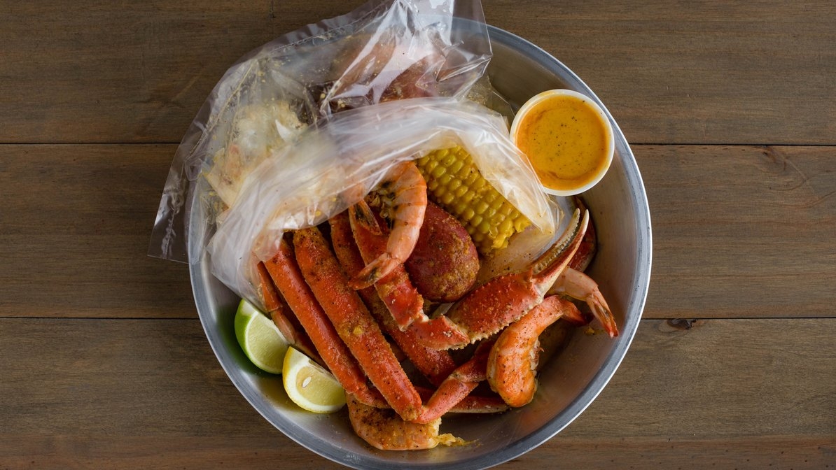 Order Duo Delight food online from 7 Spice Cajun Seafood store, Missouri City on bringmethat.com