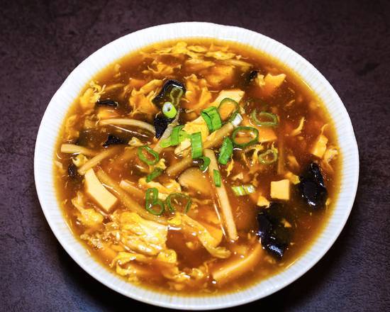 Order 22. Hot and Sour Soup food online from New 888 kitchen store, Maspeth on bringmethat.com
