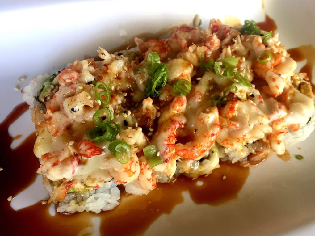 Order 2. Baked Lobster Roll (8pcs) food online from Soyokaze Sushi store, Garden Grove on bringmethat.com