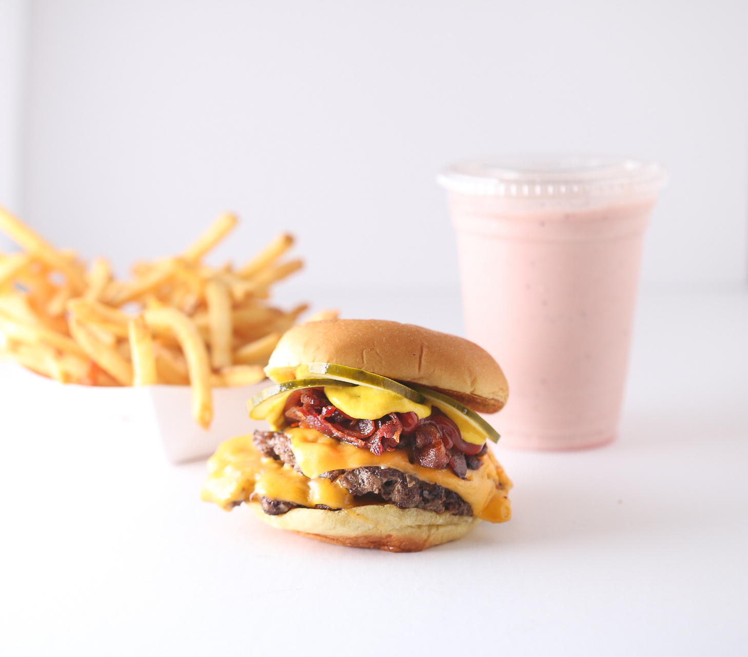 Order Bacon Cheeseburger food online from M Burger store, Chicago on bringmethat.com