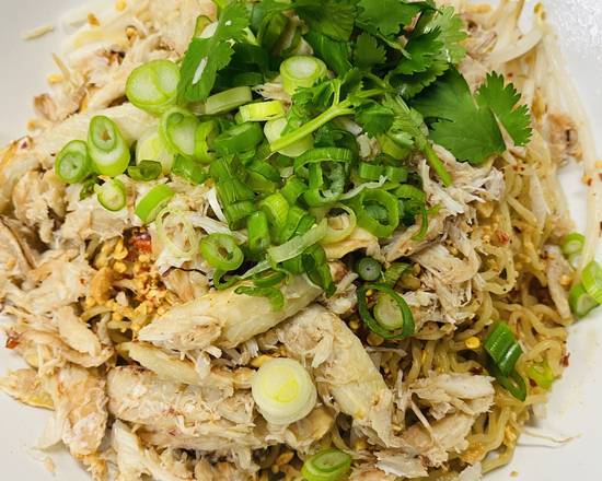 Order Egg noodle with crab meat (Soup or dry) food online from Pad Thai Bistro store, Glendale on bringmethat.com