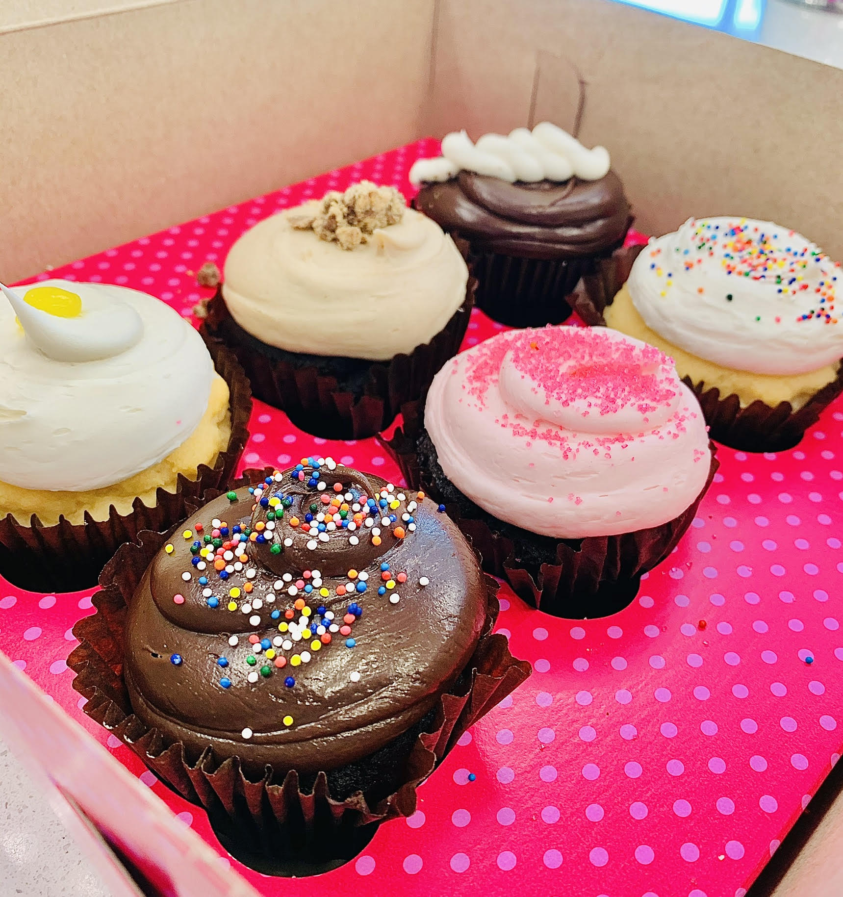 Order Grubhub Special - 6 Cupcakes for $25 food online from Smallcakes Ahwatukee store, Phoenix on bringmethat.com