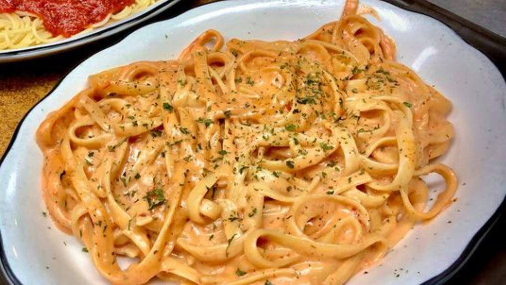 Order Pink Pasta - Pasta food online from Brunos Pizza store, Gibsonia on bringmethat.com