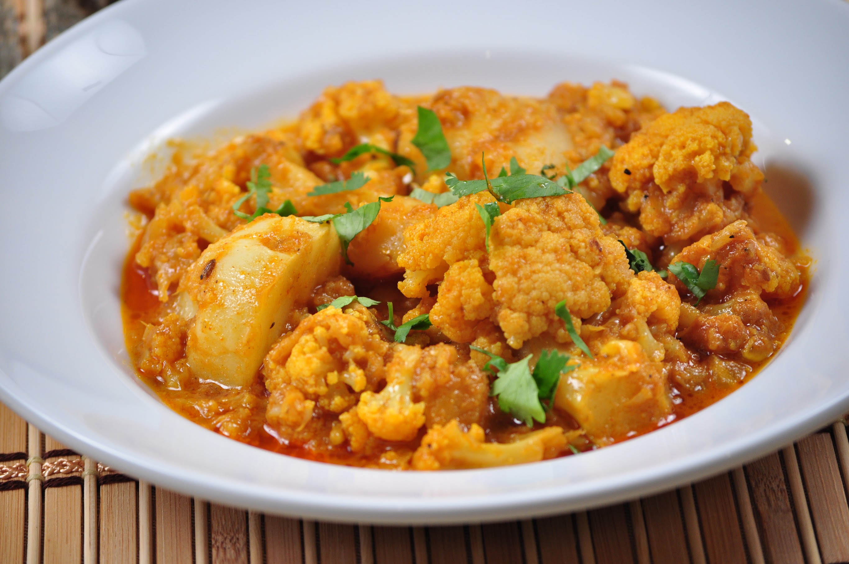 Order Gobhi Gosht food online from Naan N Curry store, Concord on bringmethat.com