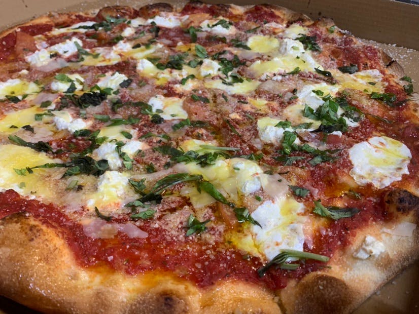 Order Queen Margarita Pizza - Medium14'' food online from Pizza By Rocco store, Natick on bringmethat.com