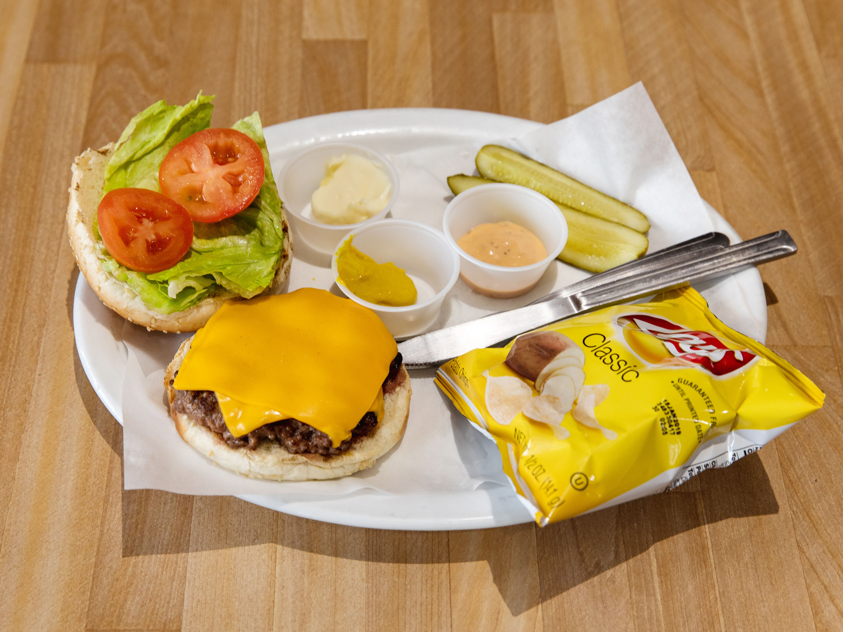 Order Cheeseburger food online from Aldos Pizza Pasta Sandwiches store, San Mateo on bringmethat.com