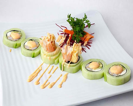 Order Paradise Roll food online from Kumori Sushi & Teppanyaki store, San Antonio on bringmethat.com
