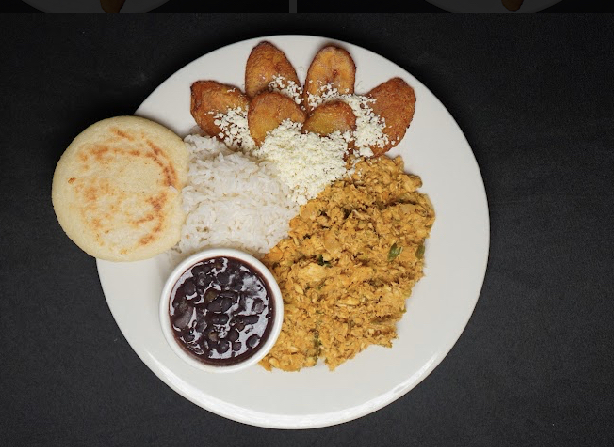 Order Pabellon Oriental food online from Arepera guacuco restaurant store, Brooklyn on bringmethat.com