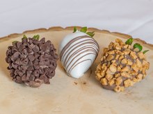 Order Fancy Dipped Strawberry food online from Popcupz store, Alhambra on bringmethat.com