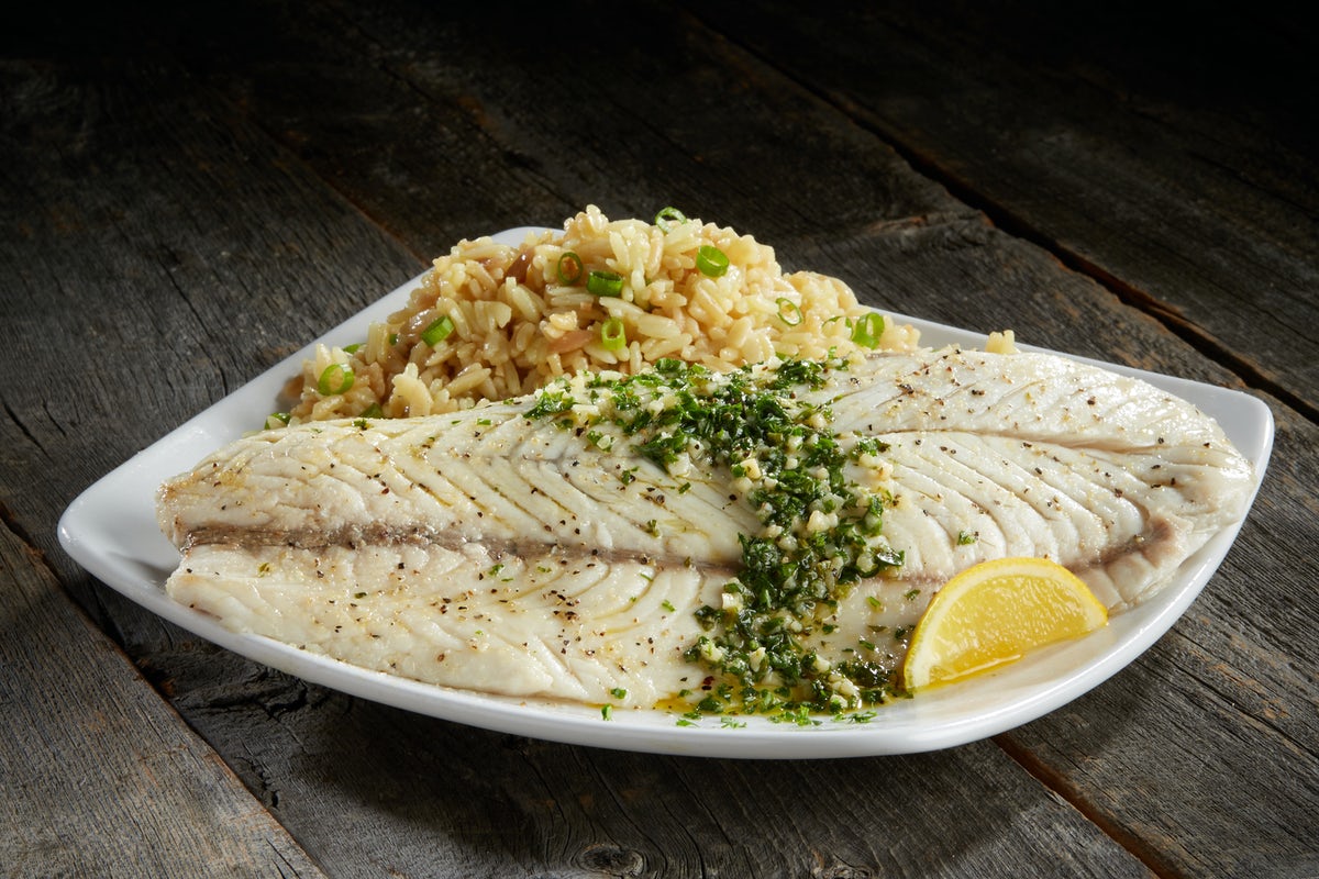 Order Cilantro Lime Barramundi  food online from Sizzler store, Van Nuys on bringmethat.com