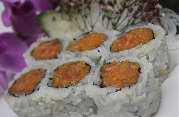 Order J81. Spicy Salmon Roll food online from Nagoya Sushi, Ramen, Chinese store, Medford on bringmethat.com
