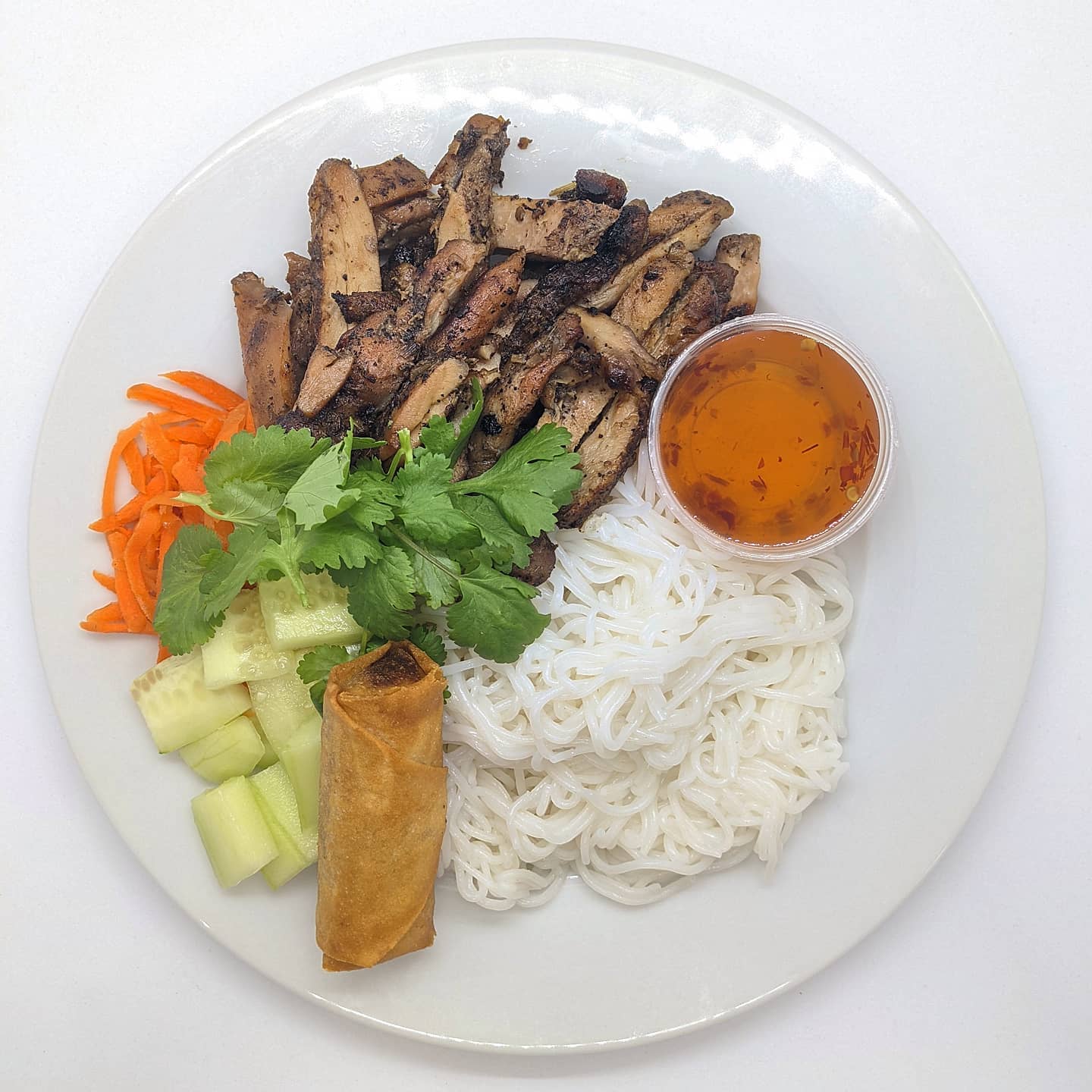 Order Charbroiled Chicken Vermicelli Plate food online from I Heart Boba store, Houston on bringmethat.com