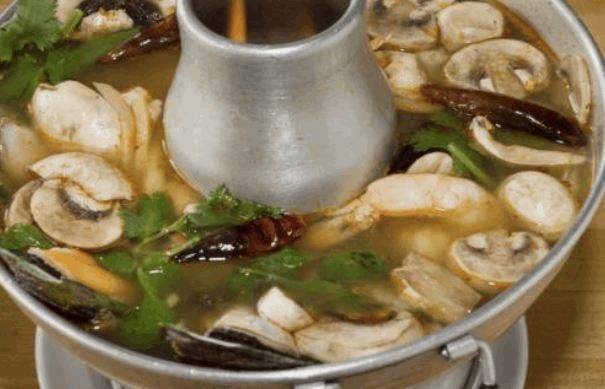 Order Tom Yum Goong Soup food online from Boonsee Thai Kitchen store, Norco on bringmethat.com