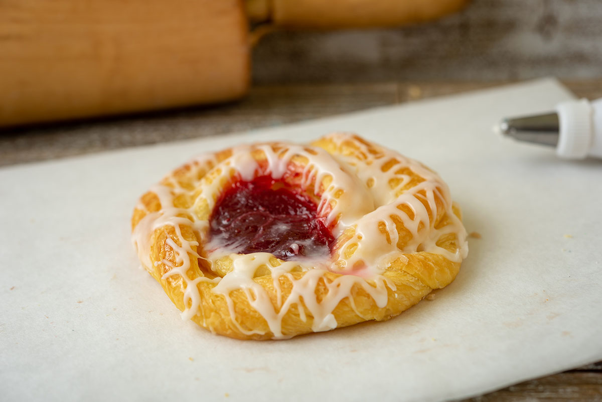 Order Raspberry Danish  food online from Federal Bake Shop Inc store, Chattanooga on bringmethat.com