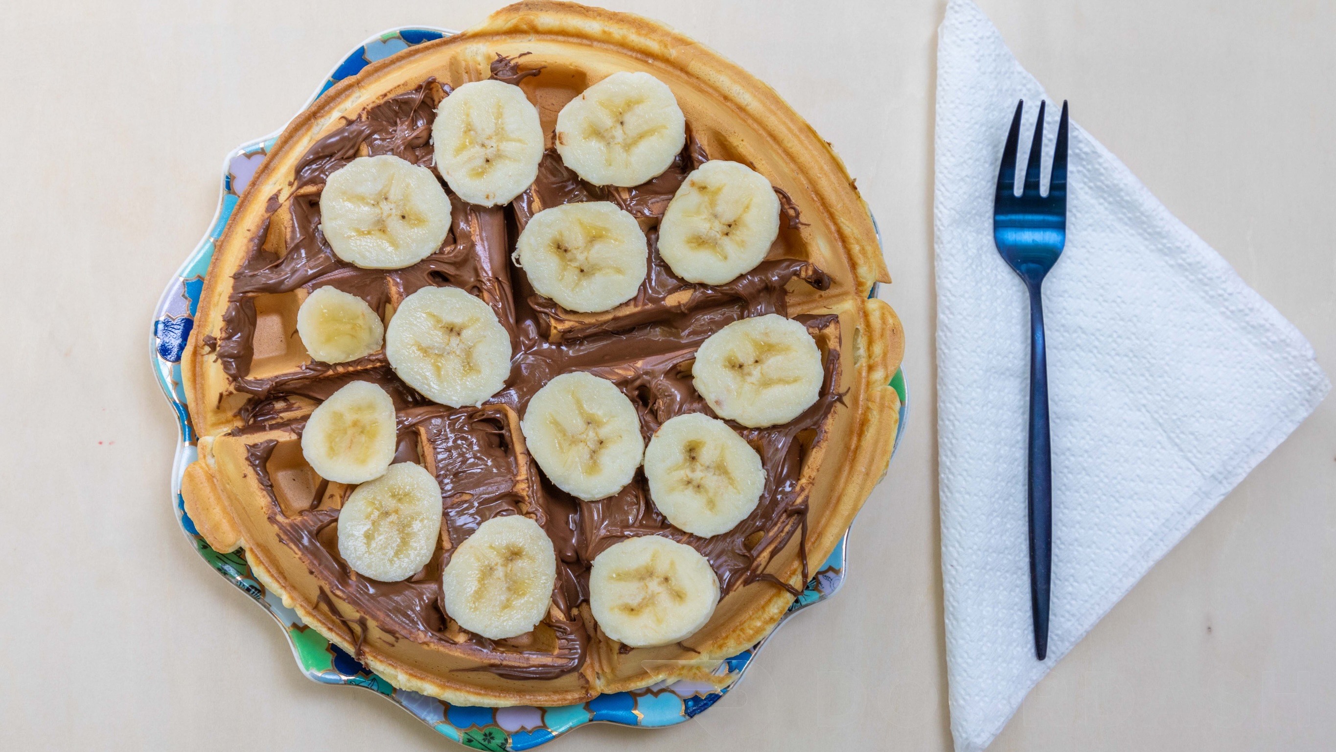 Order Banana Nutella Brussels Waffle food online from Waffle Street store, Troy on bringmethat.com