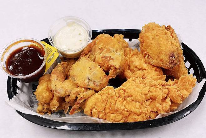 Order Fried Combo food online from Matthews Crab House store, Matthews on bringmethat.com
