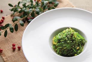 Order Seaweed Salad food online from Ten Asian Bistro store, Trumbull on bringmethat.com
