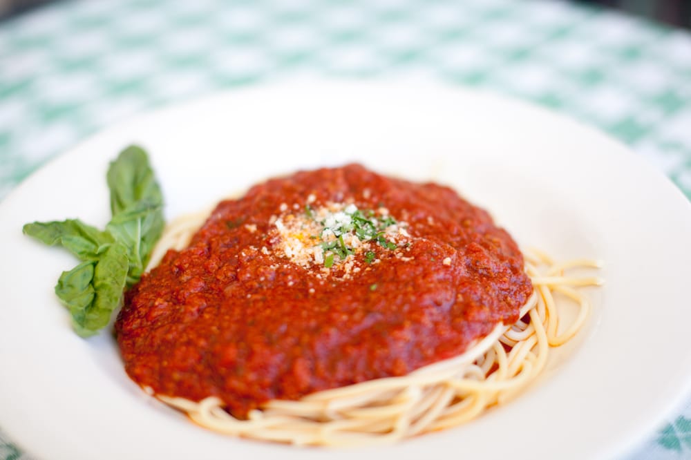 Order Spaghetti Meat Sauce food online from Fat Tomato Pizza store, Hermosa Beach on bringmethat.com