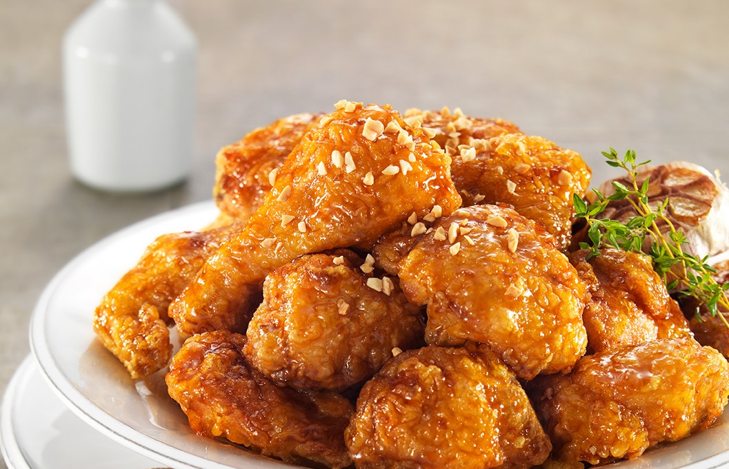 Order Soy Garlic Wings food online from Bb.Q Chicken store, Rockville on bringmethat.com