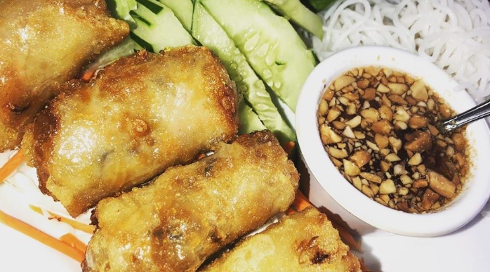 Order 1. Spring Rolls (Deep Fried) food online from Thai Lao Restaurant store, Honolulu on bringmethat.com