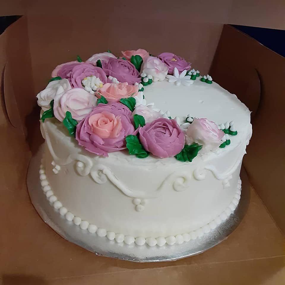 Order Custom Floral Cake - schedule 2 days in advance food online from 19th Donut Hole store, Mesa on bringmethat.com