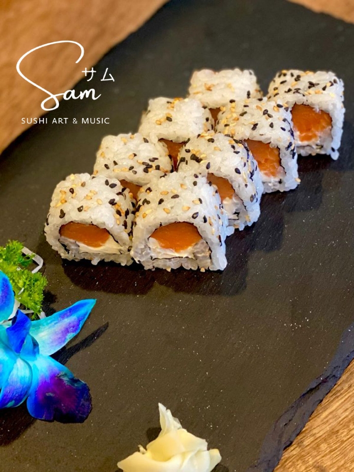 Order Uramaki Philadelphia food online from Sam Sushi Art & Music store, Framingham on bringmethat.com