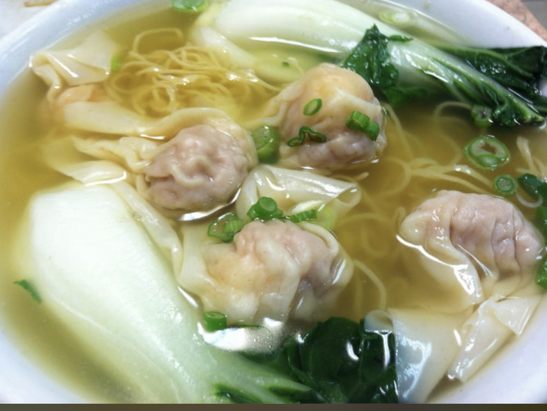 Order 44. Wonton Noodle Soup雲吞湯麵 food online from Cheung Hing Restaurant store, South San Francisco on bringmethat.com