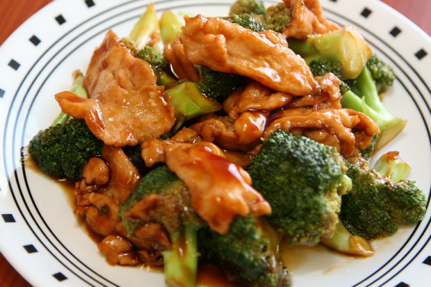 Order Chicken with Broccoli food online from Hibachi Grill And Supreme Buffet- Buffet store, Grand Rapids on bringmethat.com