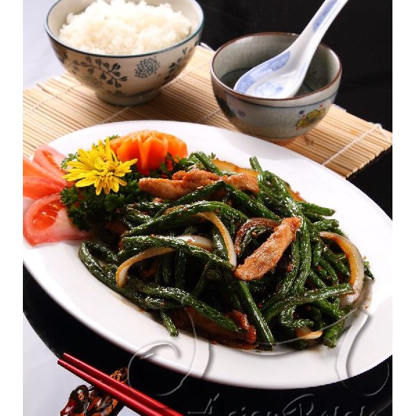 Order Szechuan String Beans food online from Asian Potato Chinese And Thai Restaurant store, Sandy on bringmethat.com