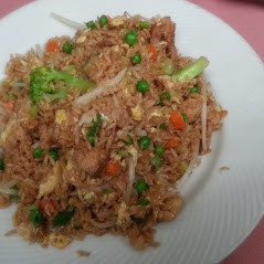 Order Vegetable Fried Rice food online from China Garden store, Woodland Hills on bringmethat.com