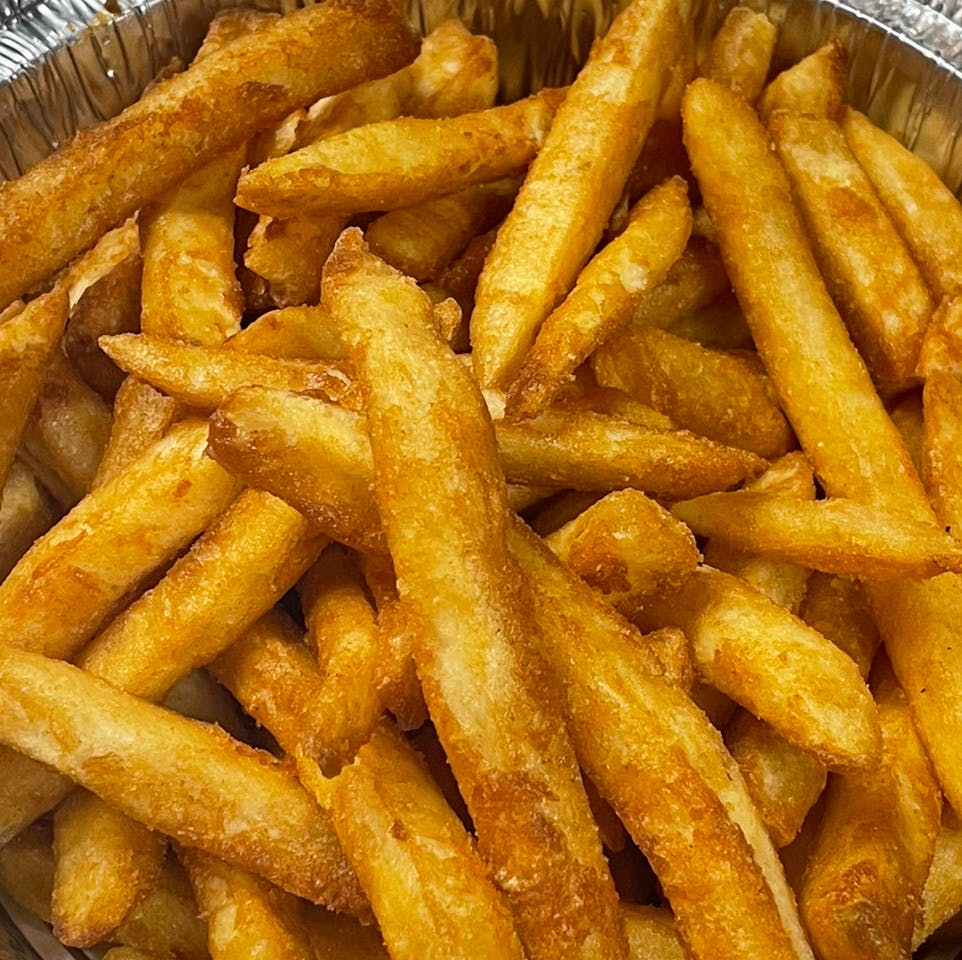 Order French Fries - Appetizer food online from Davila's Pizza & Restaurant store, Hackettstown on bringmethat.com