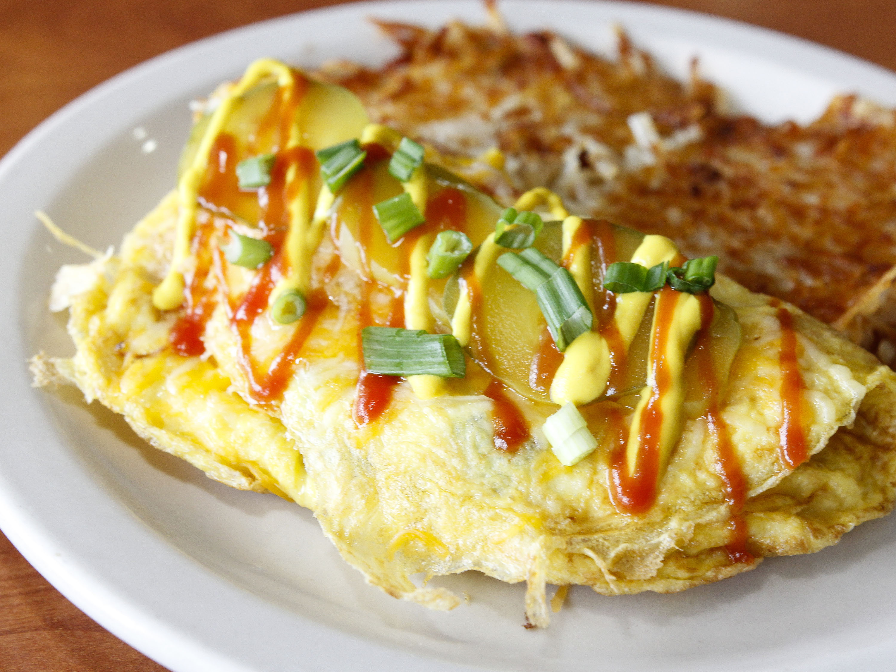 Order Bacon Cheeseburger Omelette food online from Southfield Pancake House store, Southfield on bringmethat.com