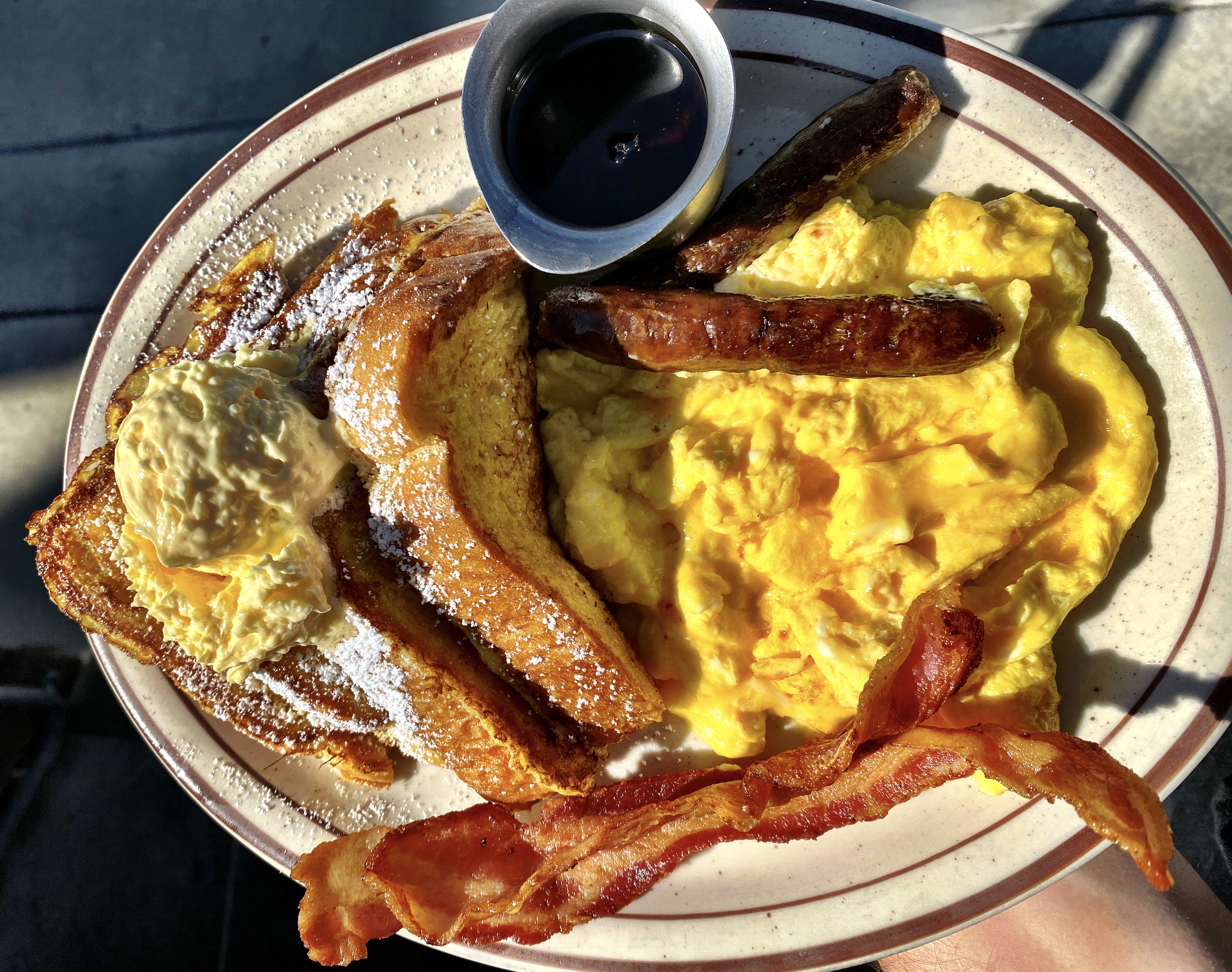 Order French Toast Special food online from Eat'n Park store, Burbank on bringmethat.com