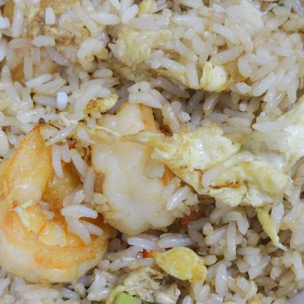 Order R3. Shrimp Fried Rice food online from QQ Star China Cafe store, Friendswood on bringmethat.com