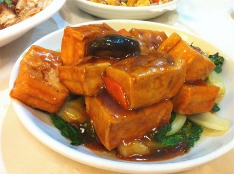 Order 355. Braised Tofu in Clay Pot food online from Makli Restaurant store, San Francisco on bringmethat.com