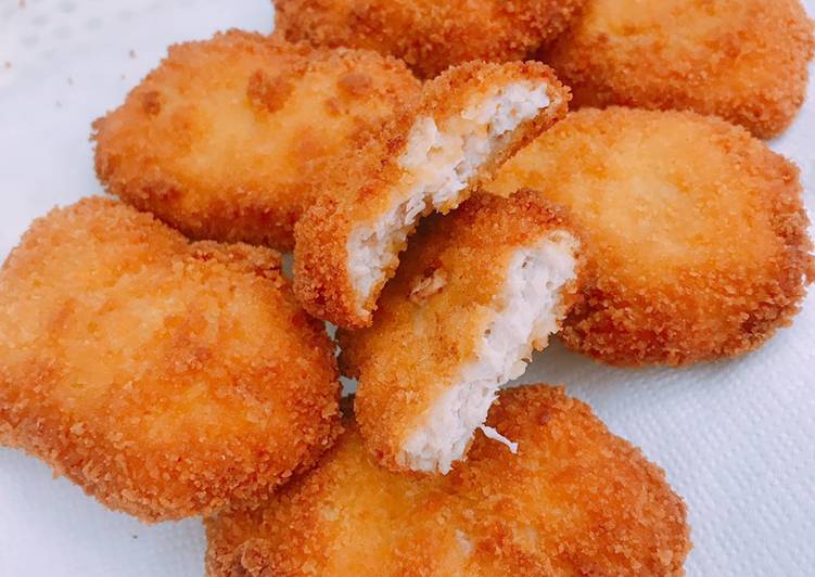 Order Chicken Nuggets food online from Salateen Grill store, Columbus on bringmethat.com