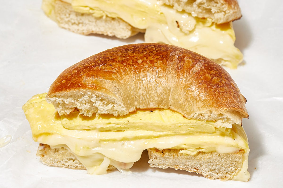 Order Egg & Cheese Sandwich food online from Spread Bagelry store, Philadelphia on bringmethat.com