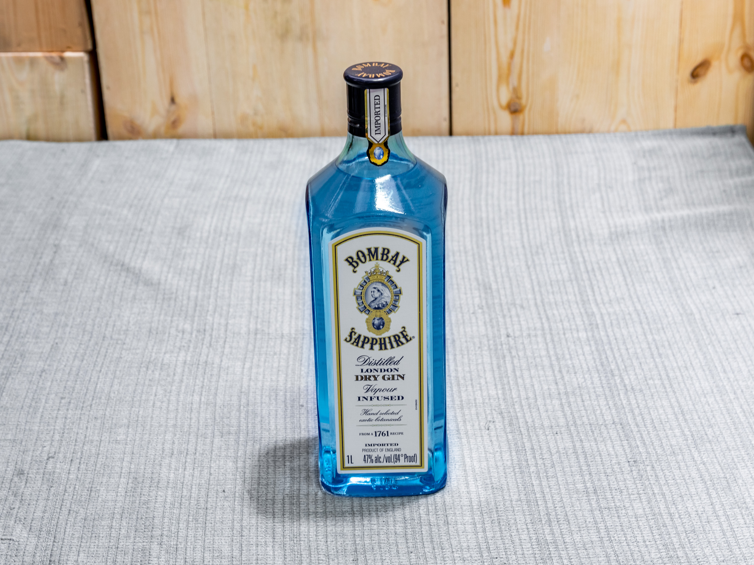 Order Bombay Sapphire Gin 1L food online from West Islip Wines & Liquors store, West Islip on bringmethat.com