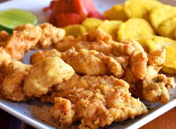 Order Fried Chicken Breast  Plate (Pechuga Frita De Pollo) food online from KMPizza&Grill store, Lawrence on bringmethat.com