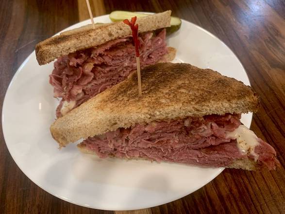 Order Corned Beef Sandwich food online from Silver Spoon Diner store, New York on bringmethat.com